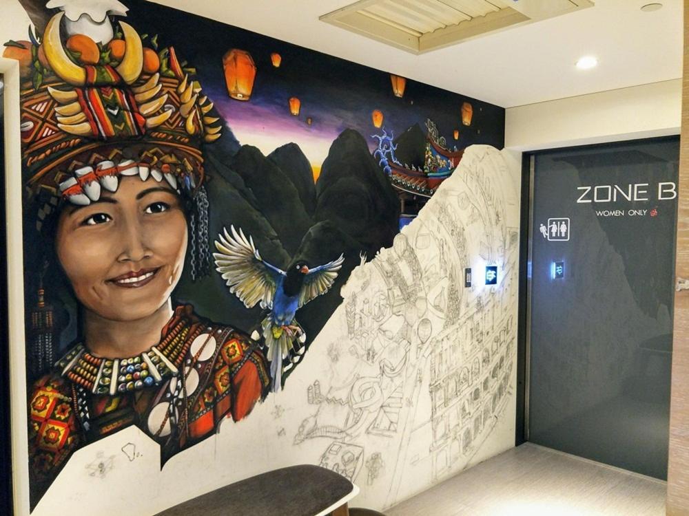 Taiwan Youth Hostel & Capsule Hotel Taipei Exterior photo