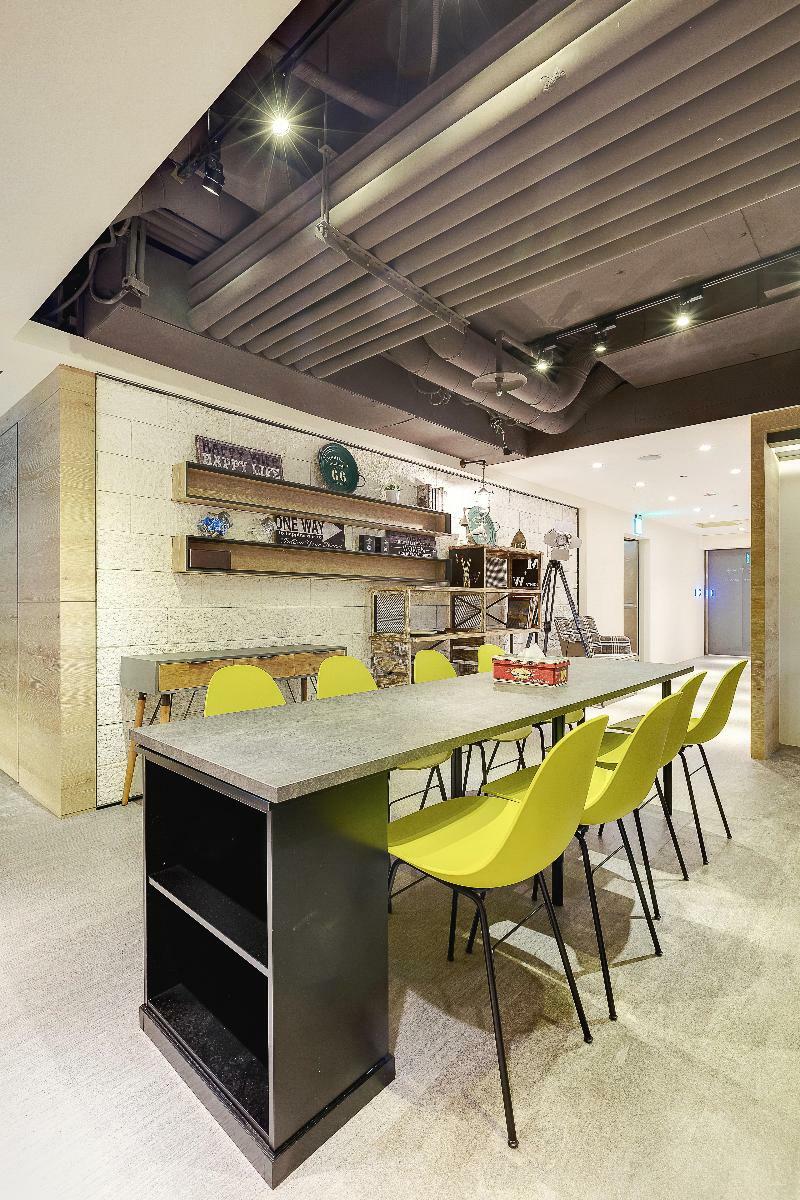 Taiwan Youth Hostel & Capsule Hotel Taipei Exterior photo